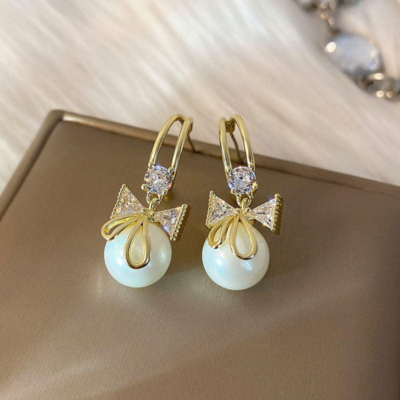 Fashion Butterfly Crystal Pearl Earrings