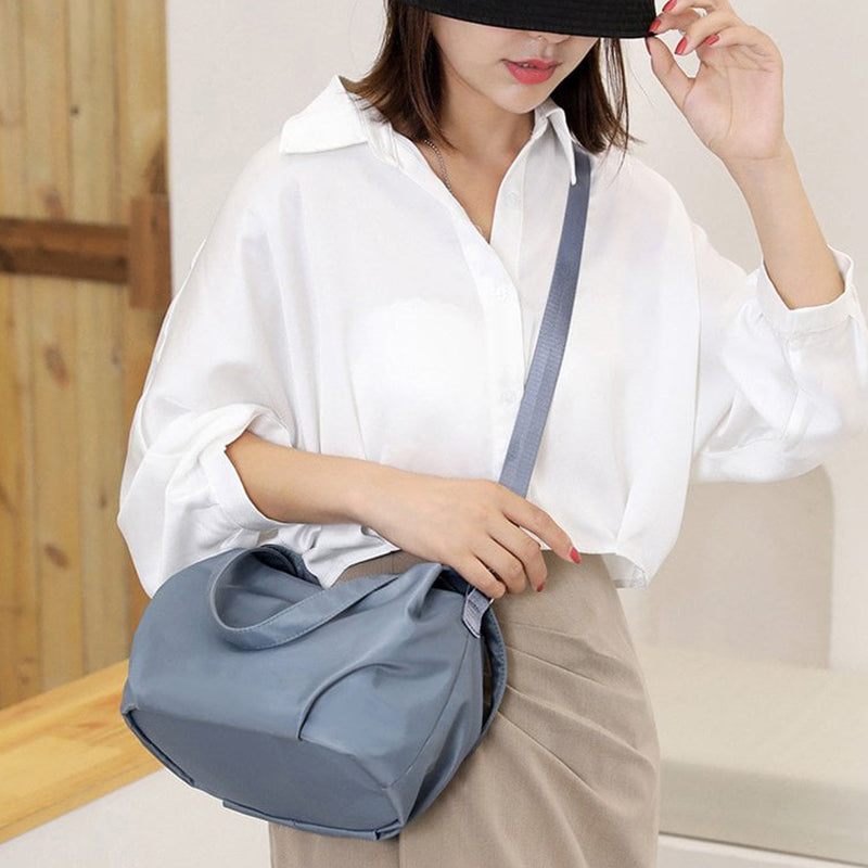 Body Light And Versatile Casual Bag