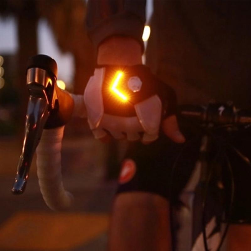 Bicycle Gloves With Turn Signals