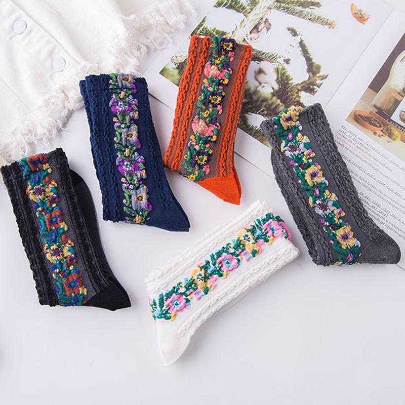 (5 pairs)Vintage Embroidered Floral Socks